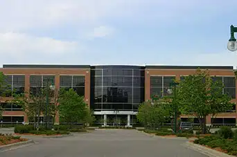 RAYUS Radiology diagnostic imaging center in 775 Prairie Center Dr., Suite 260, Eden Prairie, MN 55344