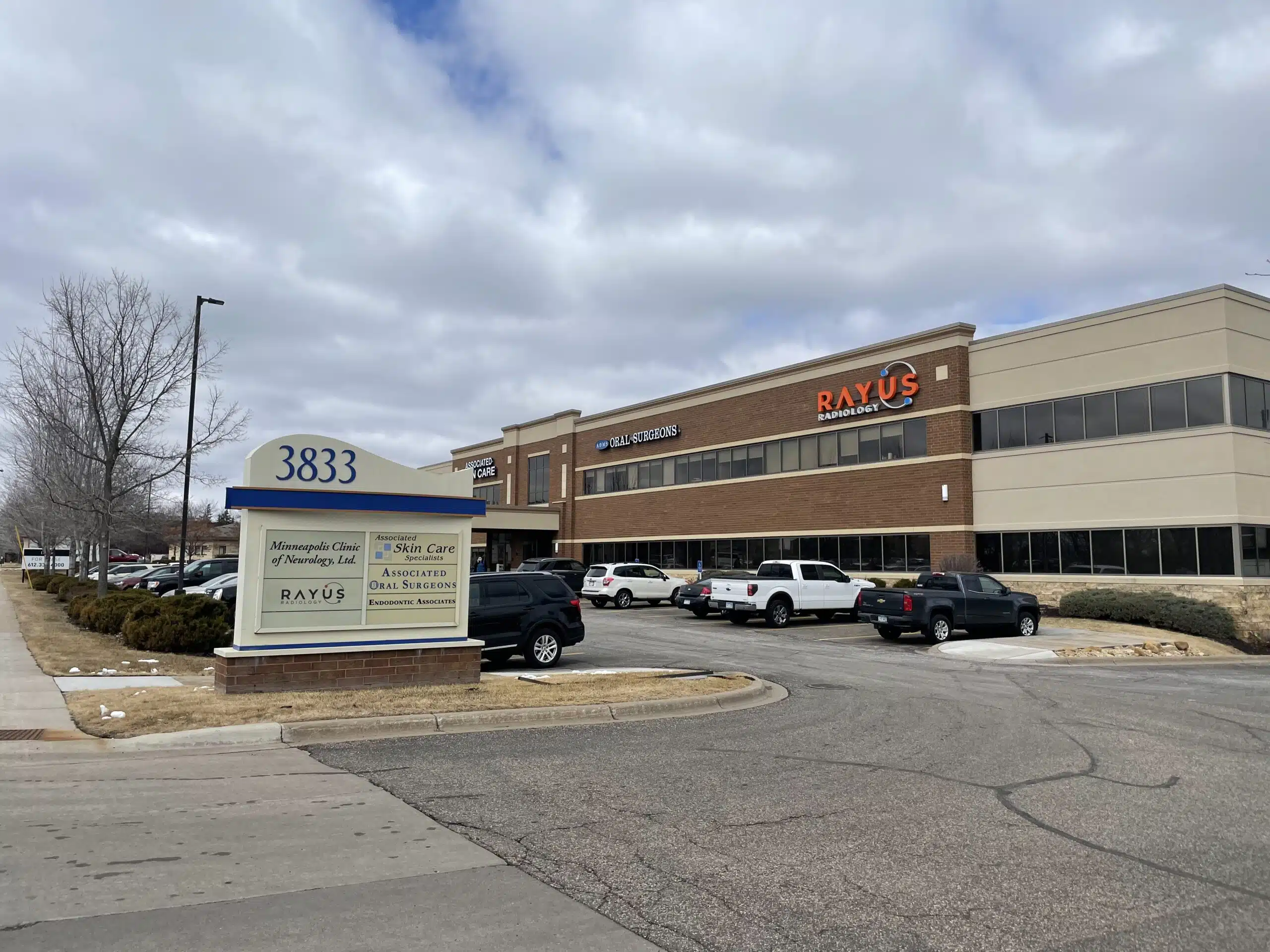 RAYUS Radiology diagnostic imaging center in 3833 Coon Rapids Blvd. NW, Suite 120, Coon Rapids, MN 55433